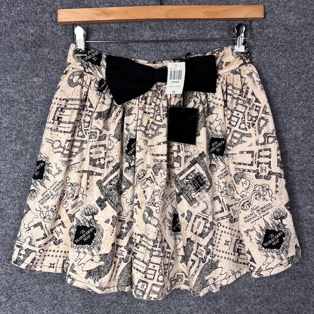 NEW Harry Potter Skirt Women Small Beige Marauders Map Bow Skater Mini